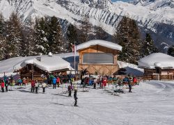 0190201 2 Enzianhuette 45