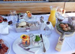 3000 Fruehstueck I M G 4943